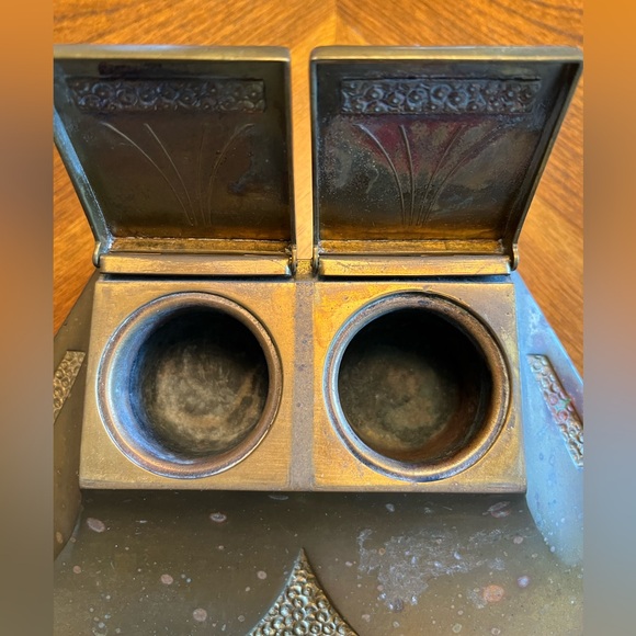 Antique Geschutzt Real Bronze Double Inkwell Set Art Nouveau - Picture 3 of 9